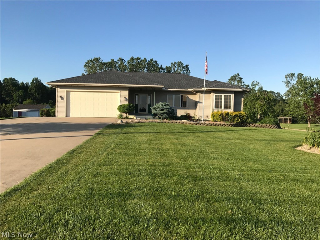 15618 Trinter Road Vermilion, OH 44089 - Photo 2 of 29 Front View of Property