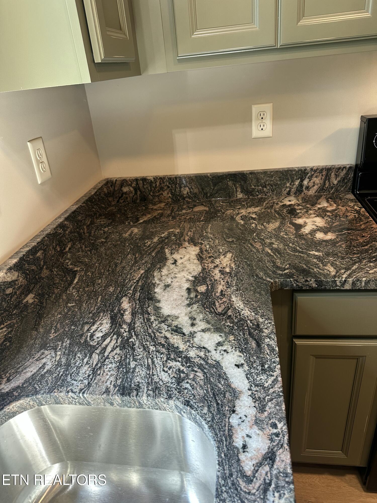 970 Douglas Dam Road Kodak, TN 37764 - Photo 34 of 49 Quartz countertops