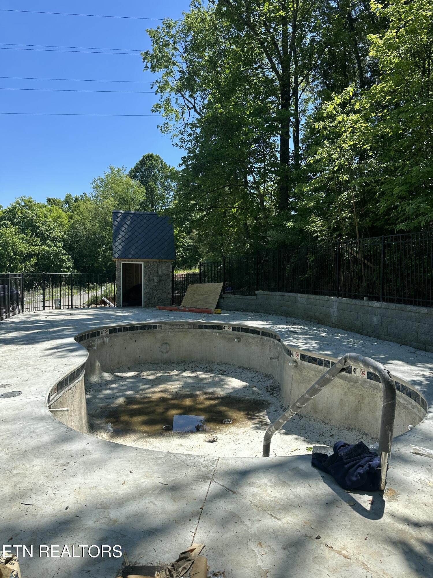 970 Douglas Dam Road Kodak, TN 37764 - Photo 44 of 49 Forgotten Forest Pool