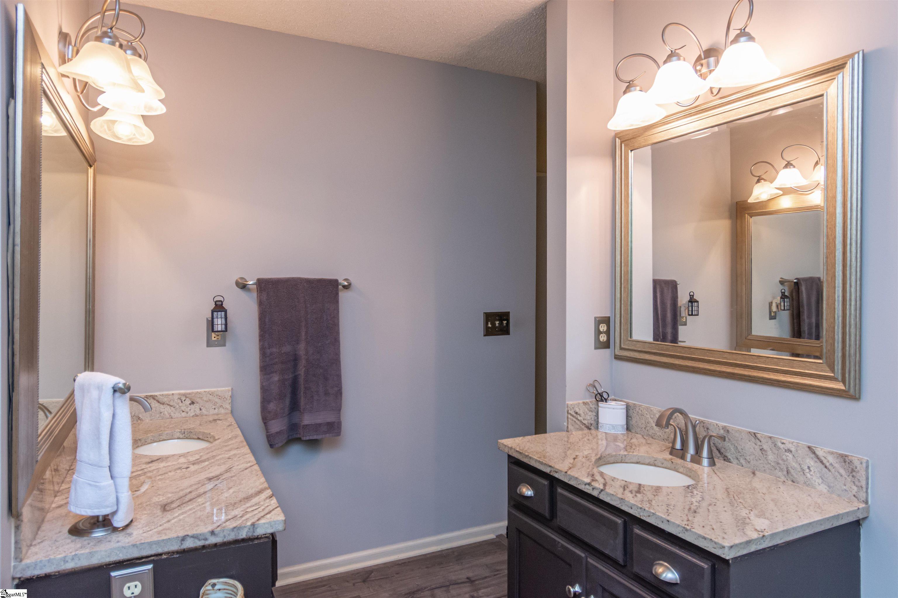 102 Yorkshire Drive Anderson, SC 29625 - Photo 28 of 36