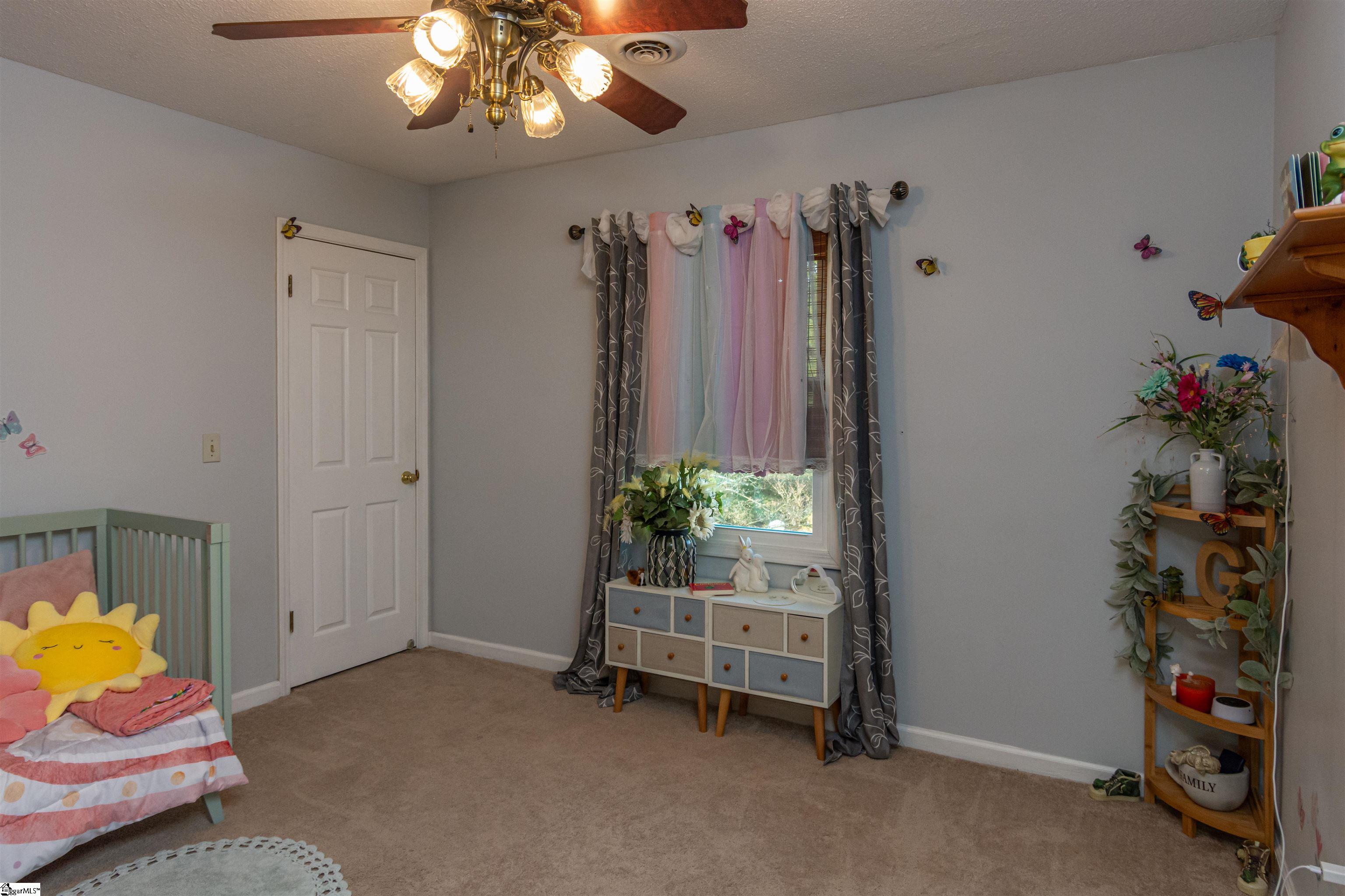 102 Yorkshire Drive Anderson, SC 29625 - Photo 29 of 36