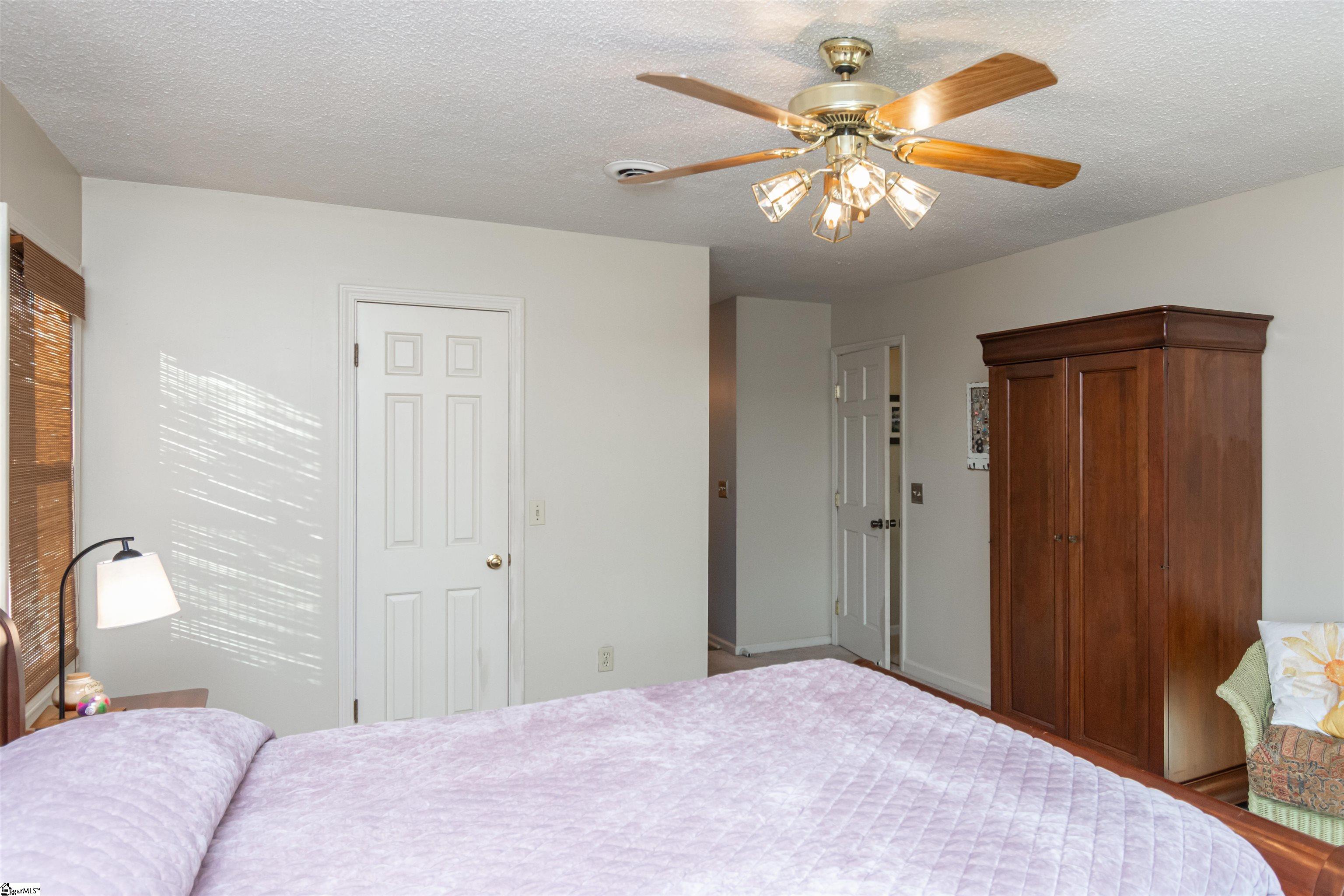 102 Yorkshire Drive Anderson, SC 29625 - Photo 30 of 45