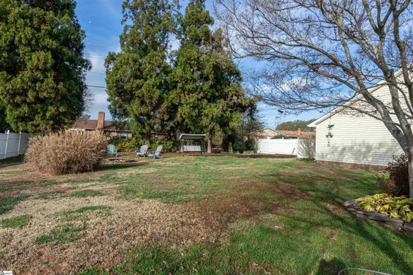 $387,400 | 102 Yorkshire Drive, Anderson, SC 29625