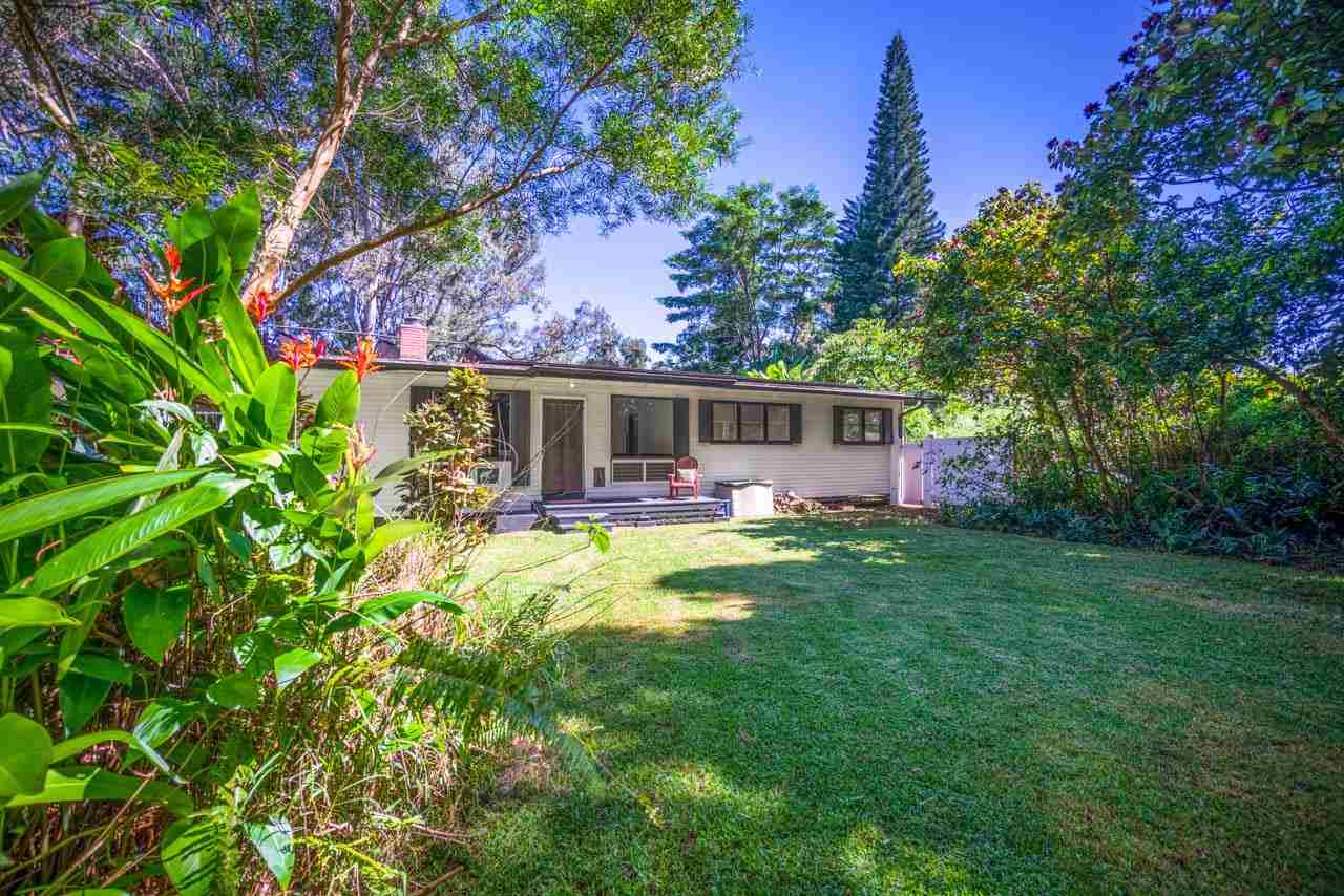 373 Ulumalu Road Haiku, HI 96708 - Photo 2 of 30 a view of a house with backyard and a patio