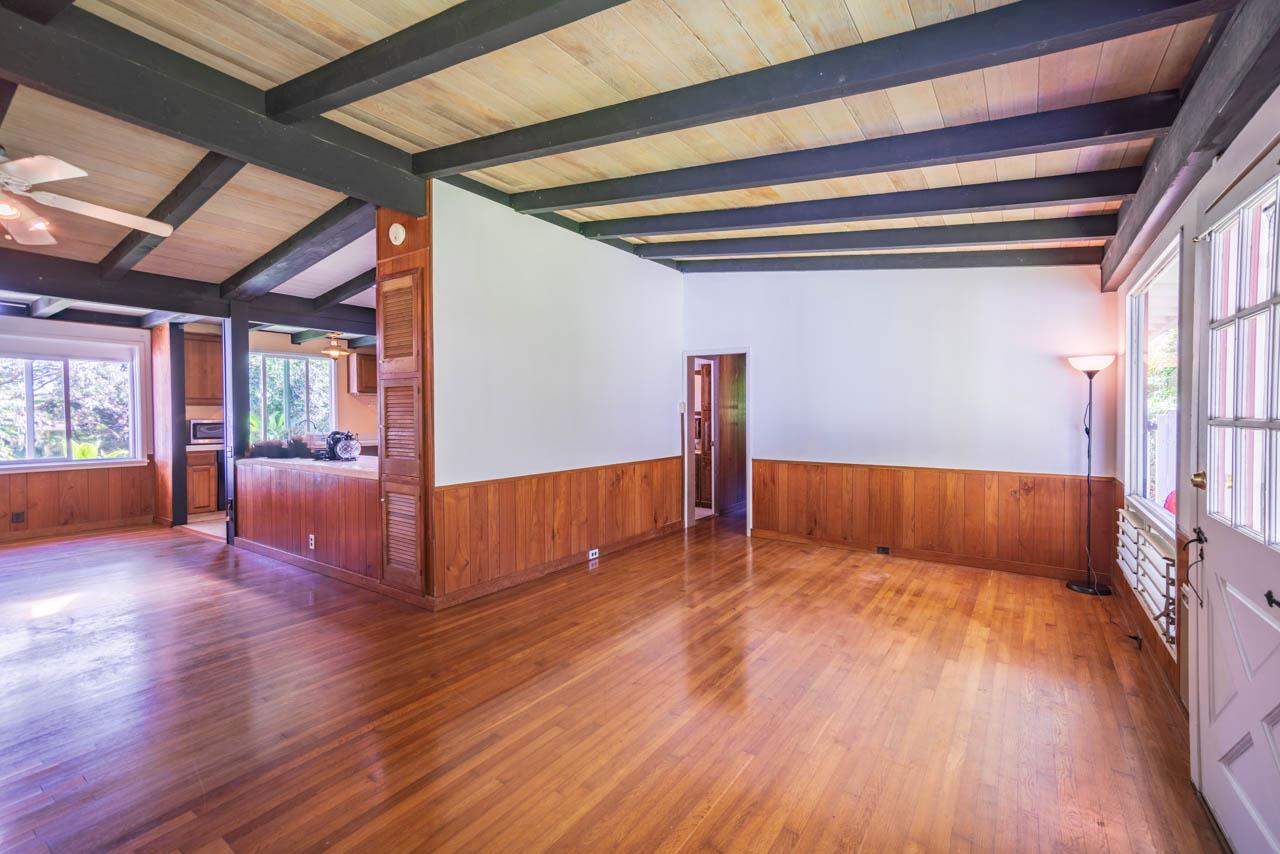 373 Ulumalu Road Haiku, HI 96708 - Photo 28 of 30 a view of livingroom with hardwood floor and a ceiling fan