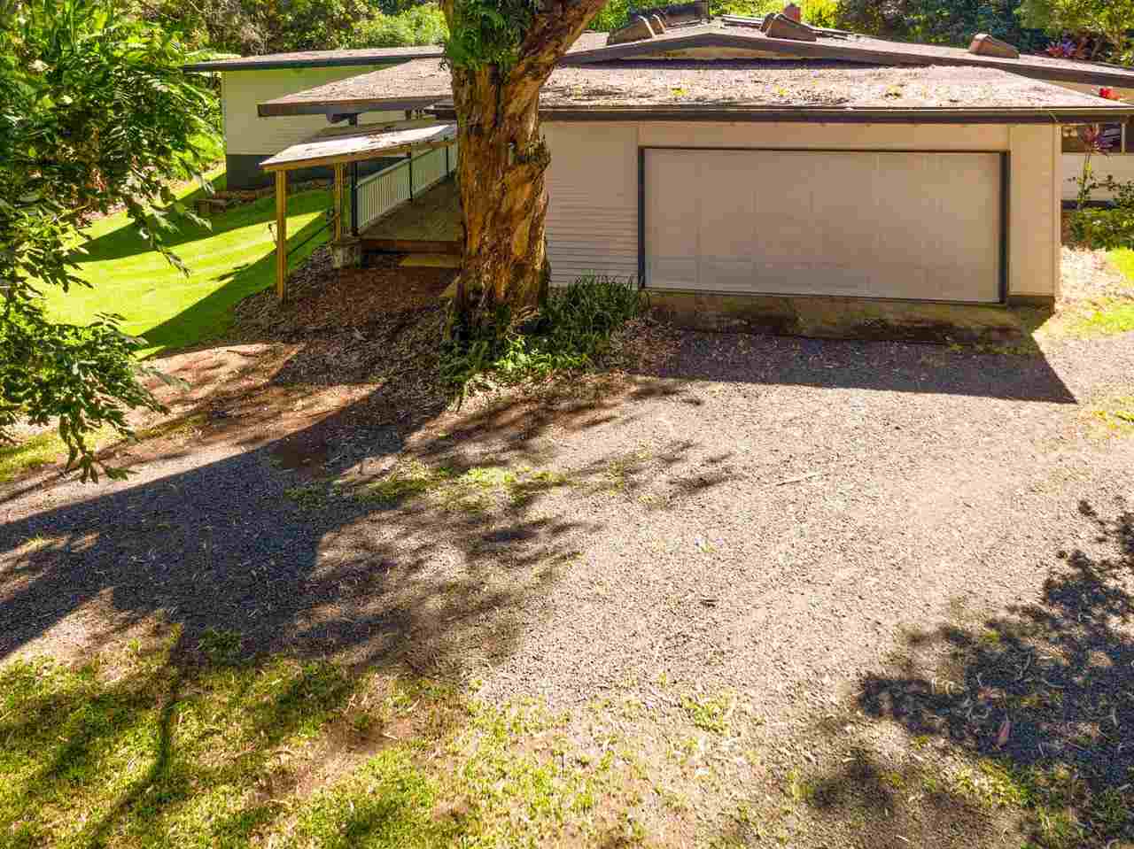 373 Ulumalu Road Haiku, HI 96708 - Photo 30 of 30 a front view of a house with a yard