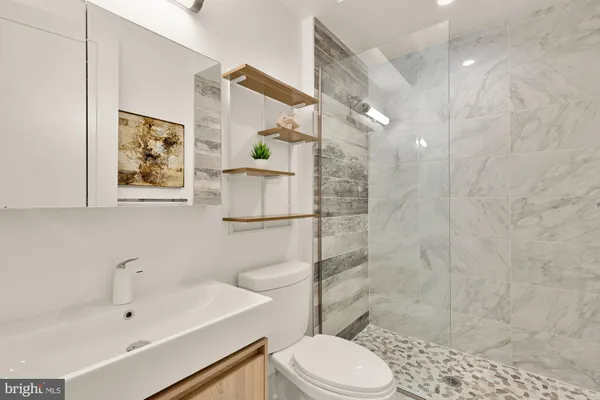 $795,000 | 641 M Street Northeast, Unit 1, Washington, DC 20002