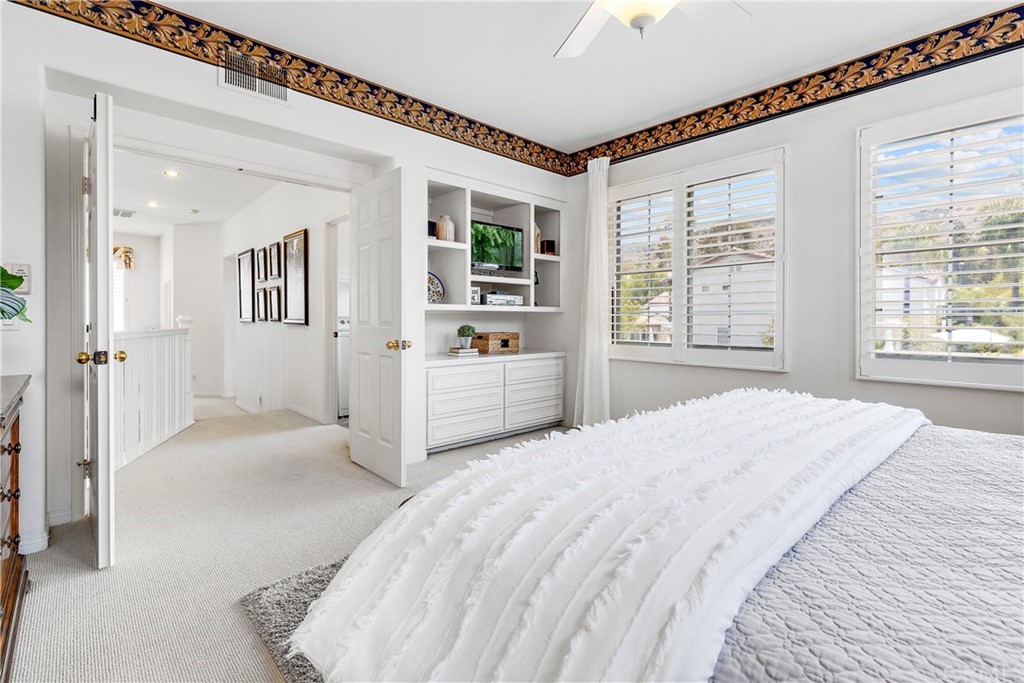 10381 Prather Lane Tustin, CA 92782 - Photo 18 of 42