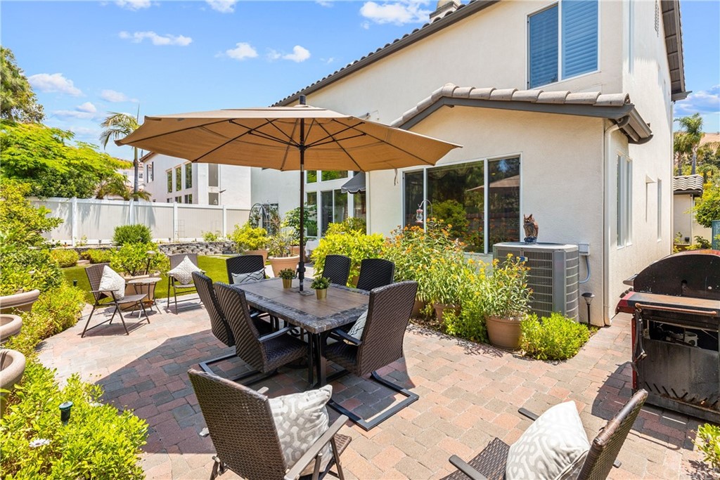 10381 Prather Lane Tustin, CA 92782 - Photo 29 of 42