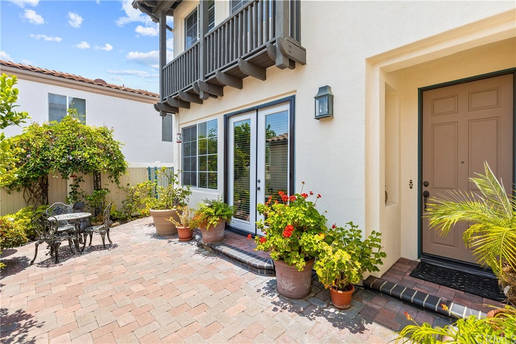 10381 Prather Lane Tustin, CA 92782 - Photo 4 of 42