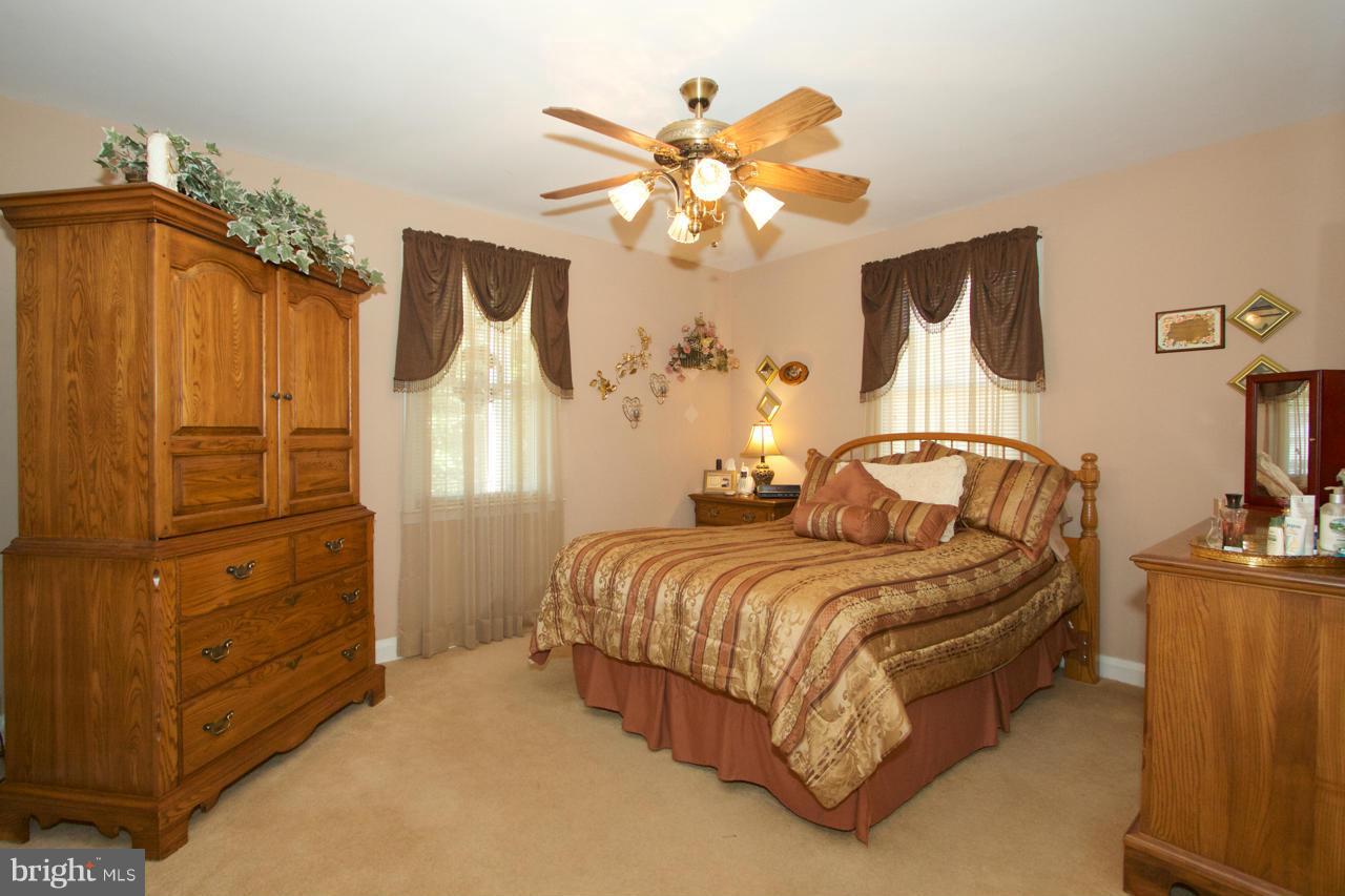 3334 Garnet Road Baltimore, MD 21234 - Photo 16 of 30 Bedroom