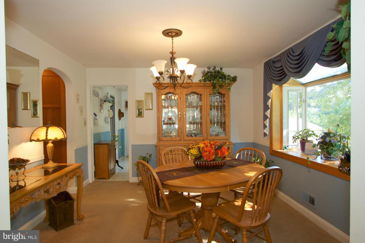 3334 Garnet Road Baltimore, MD 21234 - Photo 6 of 30 Dining Room