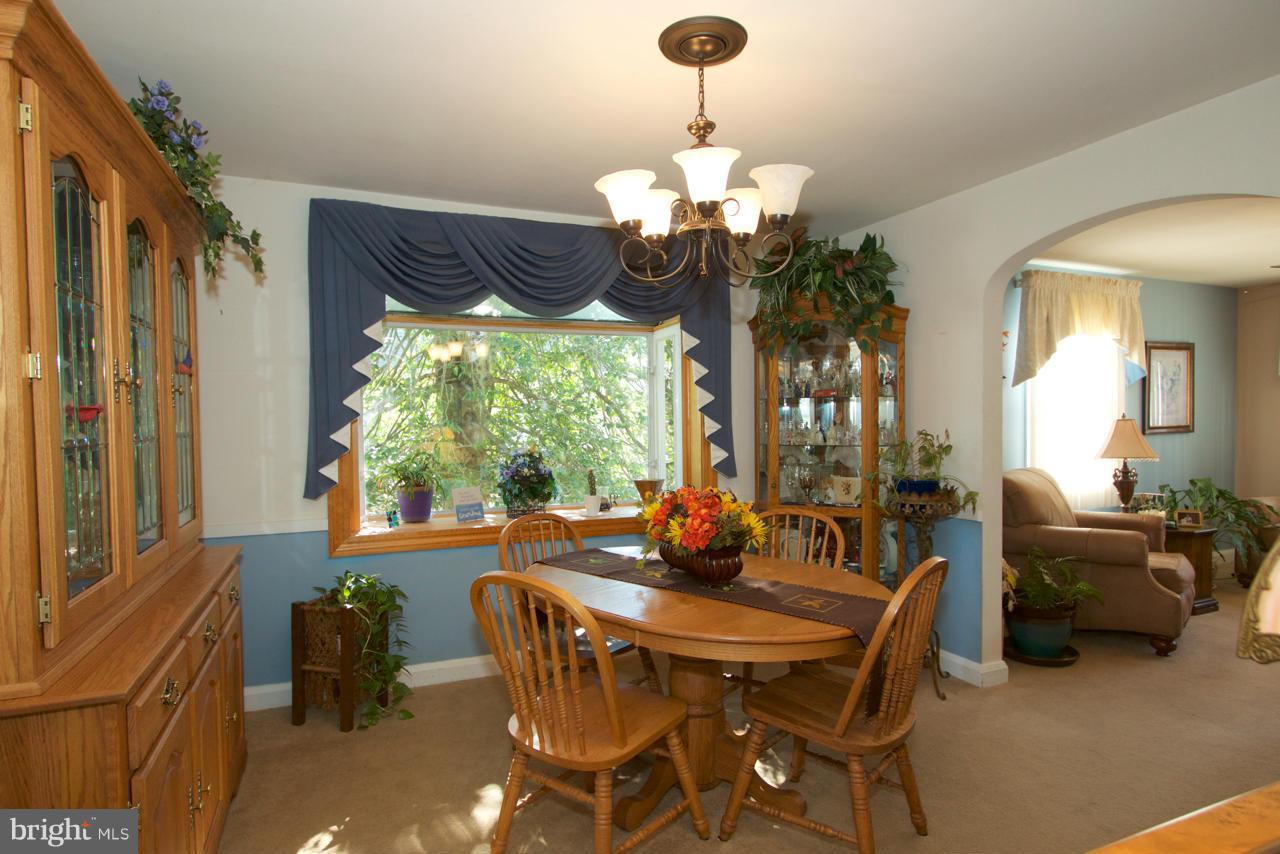 3334 Garnet Road Baltimore, MD 21234 - Photo 7 of 30 Dining Room