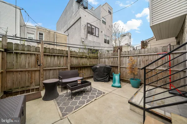 $2,600 | 1214 South Bonsall Street, Philadelphia, PA 19146
