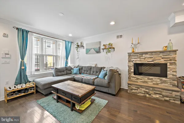 $2,600 | 1214 South Bonsall Street, Philadelphia, PA 19146