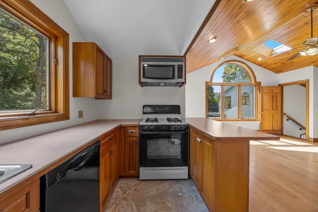 $1,699,000 | 409 Currier Road, East Falmouth, MA 02536