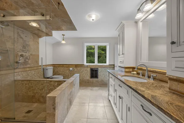 $1,699,000 | 409 Currier Road, East Falmouth, MA 02536