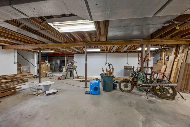 $1,699,000 | 409 Currier Road, East Falmouth, MA 02536