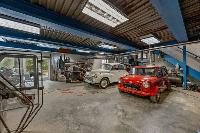 $1,699,000 | 409 Currier Road, East Falmouth, MA 02536