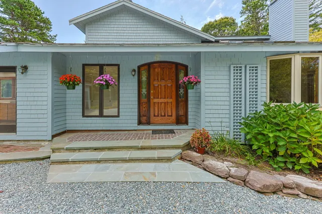 $1,699,000 | 409 Currier Road, East Falmouth, MA 02536