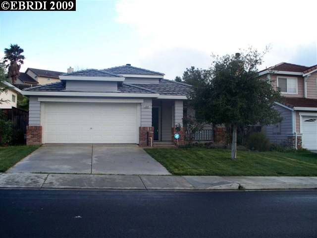 1004 Rockspring Way Antioch, CA 94531 - Photo 1 of 1 a front view of house with yard