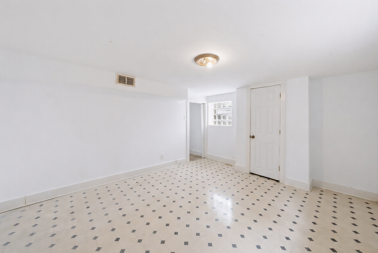 11735 South Indiana Avenue Chicago, IL 60628 - Photo 25 of 26