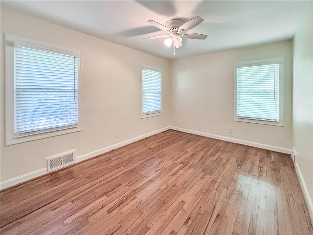 6058 Harleston Road Northeast Atlanta, GA 30328 - Photo 14 of 30