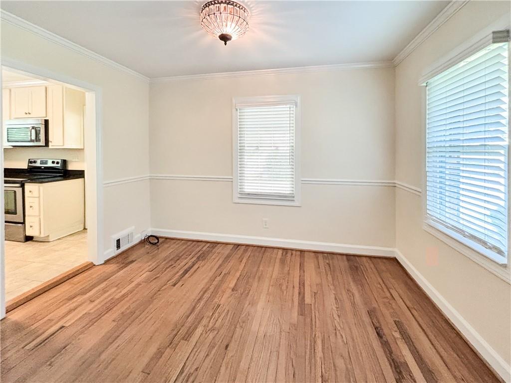 6058 Harleston Road Northeast Atlanta, GA 30328 - Photo 6 of 30