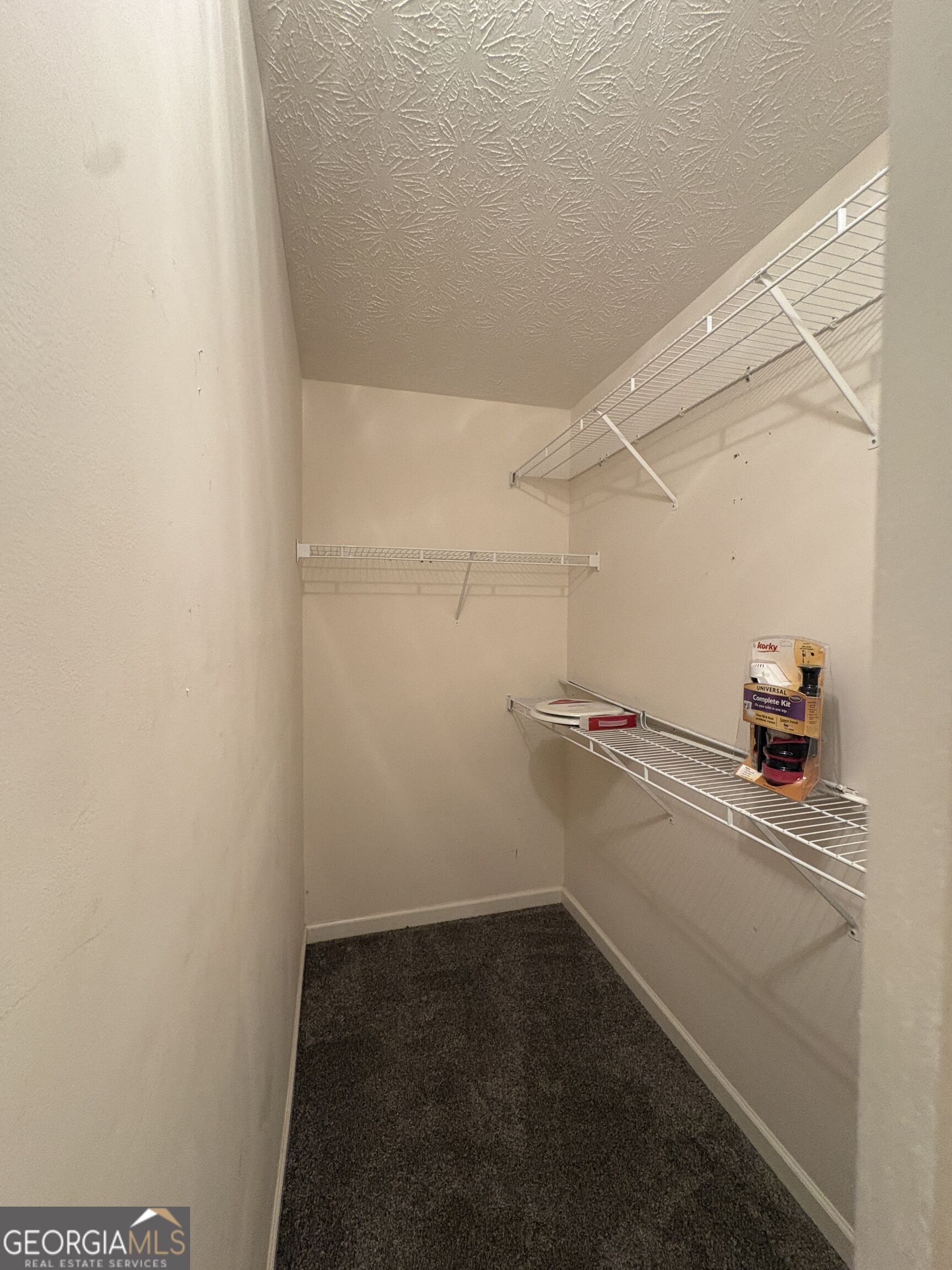 205 Boulevard Street Cleveland, GA 30528 - Photo 14 of 26 Master Closet