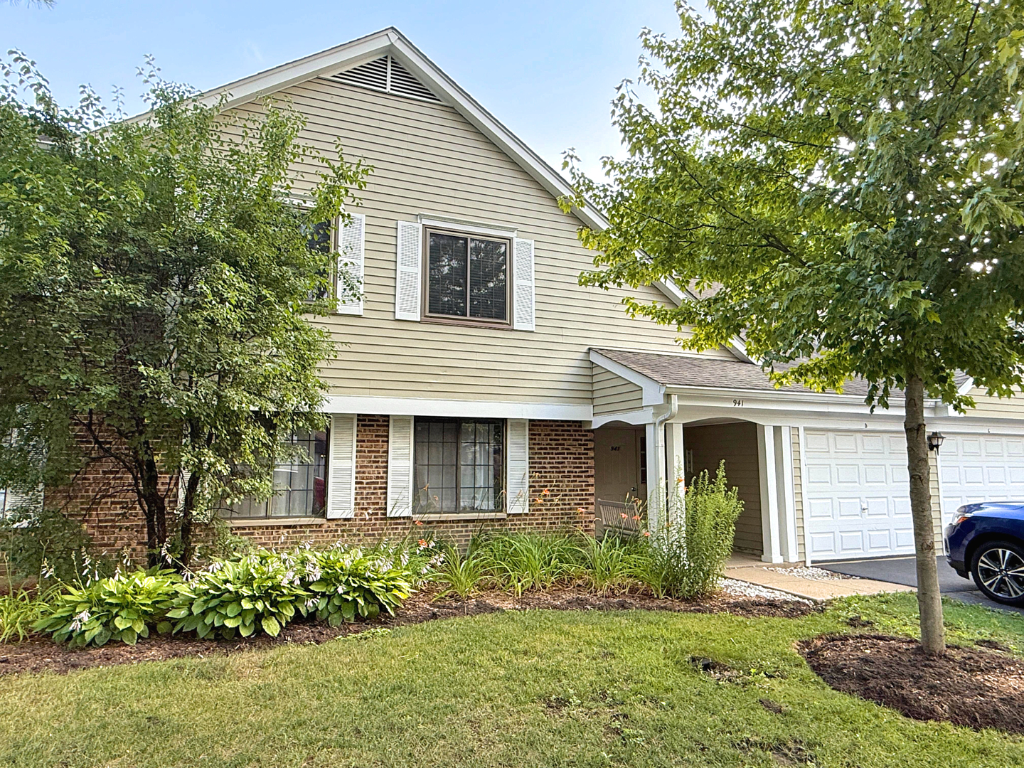 941 Yosemite Trail, Unit C7 Roselle, IL 60172 - Photo 2 of 14