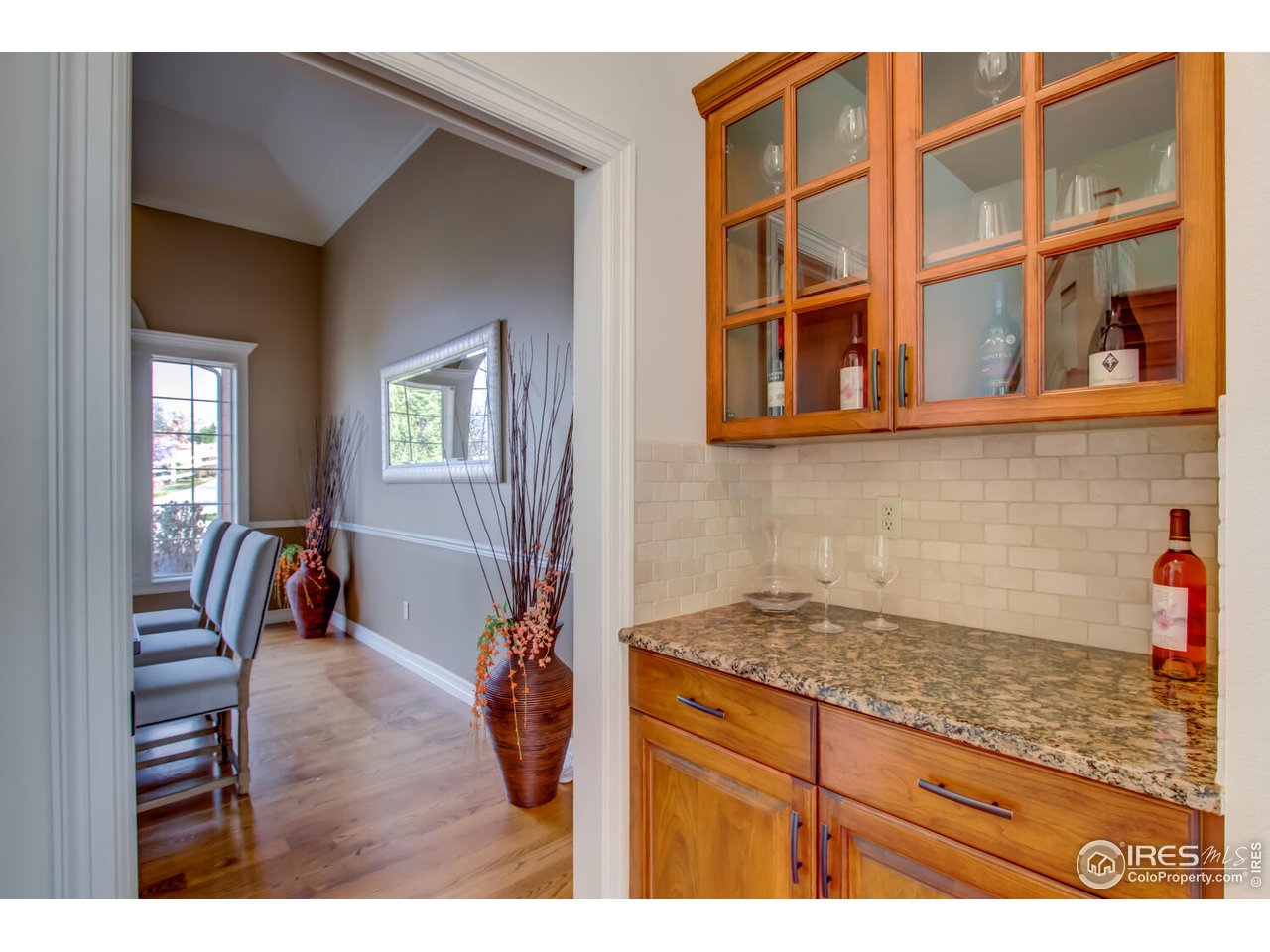 7401 Deerfield Road Longmont, CO 80503 - Photo 12 of 39 Butlers Pantry