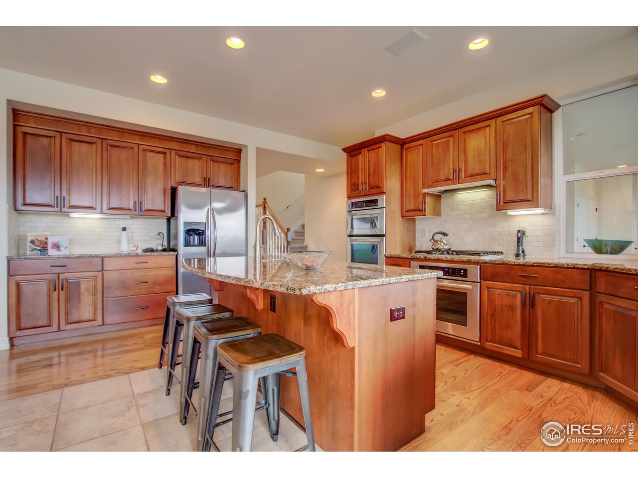 7401 Deerfield Road Longmont, CO 80503 - Photo 16 of 39 Kitchen