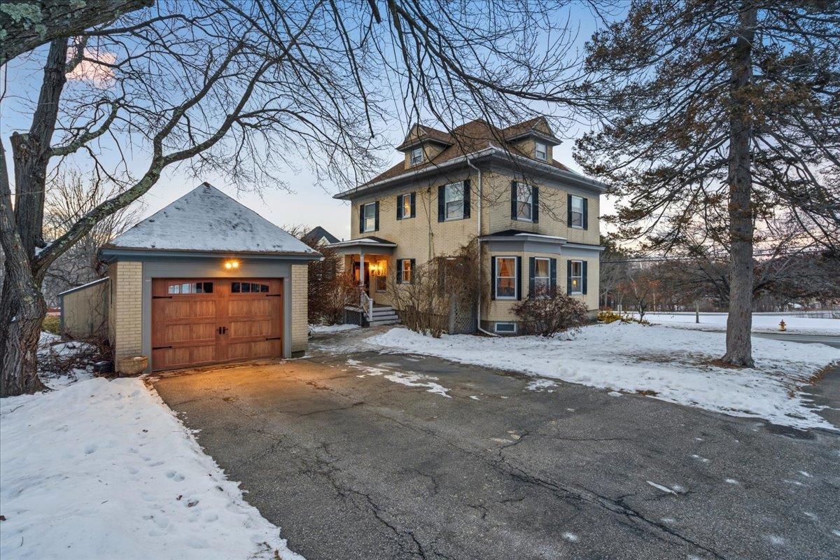 419 Bridge Street Manchester, NH 03104 - Photo 46 of 56