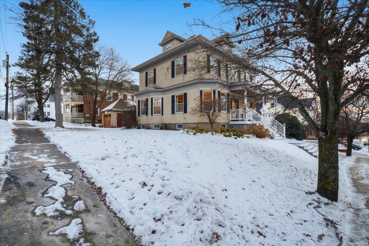 419 Bridge Street Manchester, NH 03104 - Photo 47 of 56