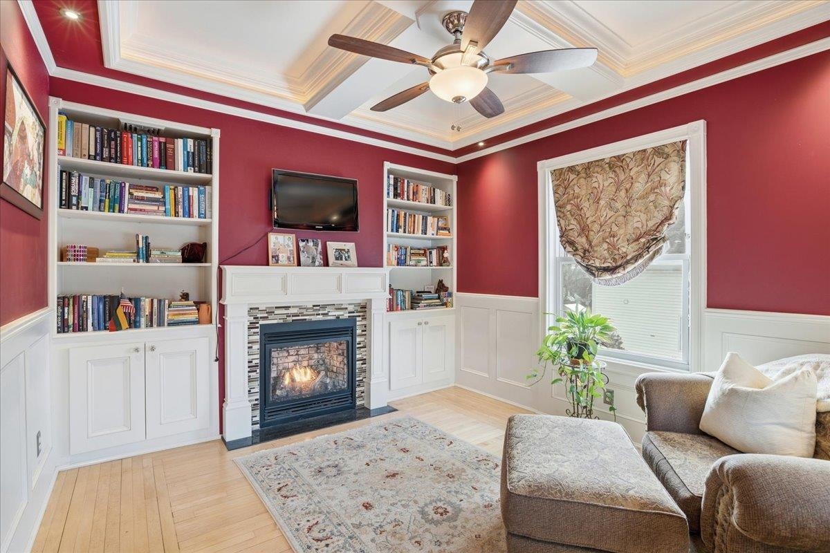 419 Bridge Street Manchester, NH 03104 - Photo 7 of 56