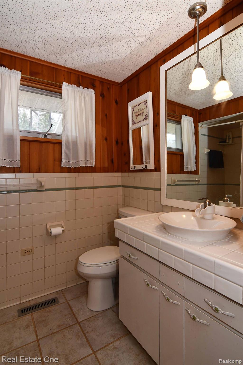 4098 Shrew Road Lincoln, MI 48742 - Photo 23 of 38 Full Bath