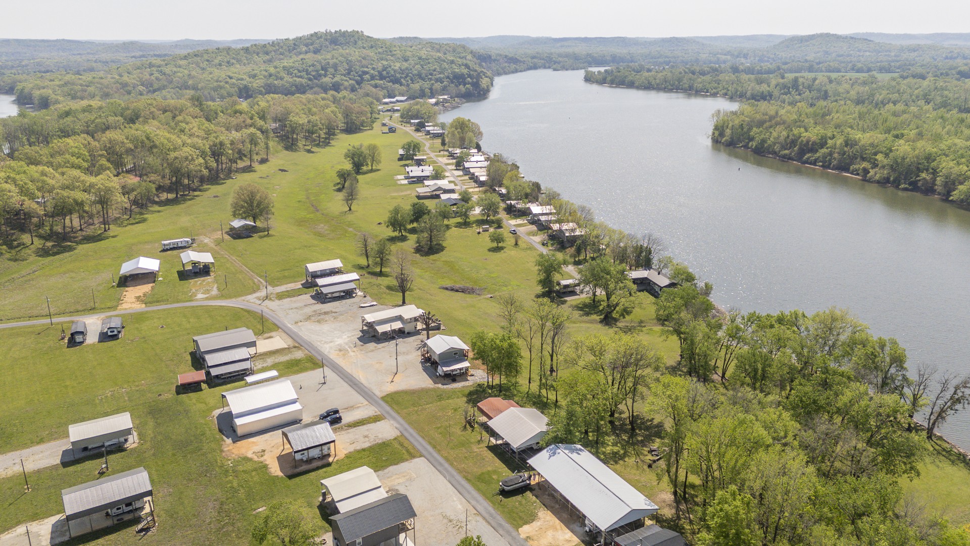 1008 WC PICKETT Road Clifton, TN 38425 - Photo 35 of 57 a view of lake and mountain view