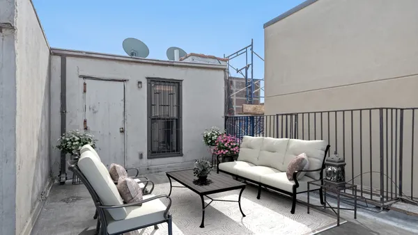 $1,199,000 | 521 Dean Street, Unit 9 | Prospect Heights