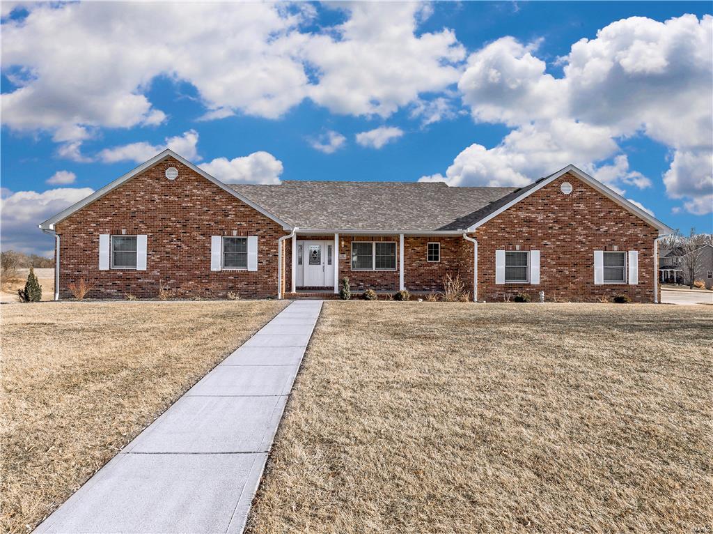 14 Wheat Ridge Collinsville, IL 62234 - Photo 1 of 34 Gallery Image 1