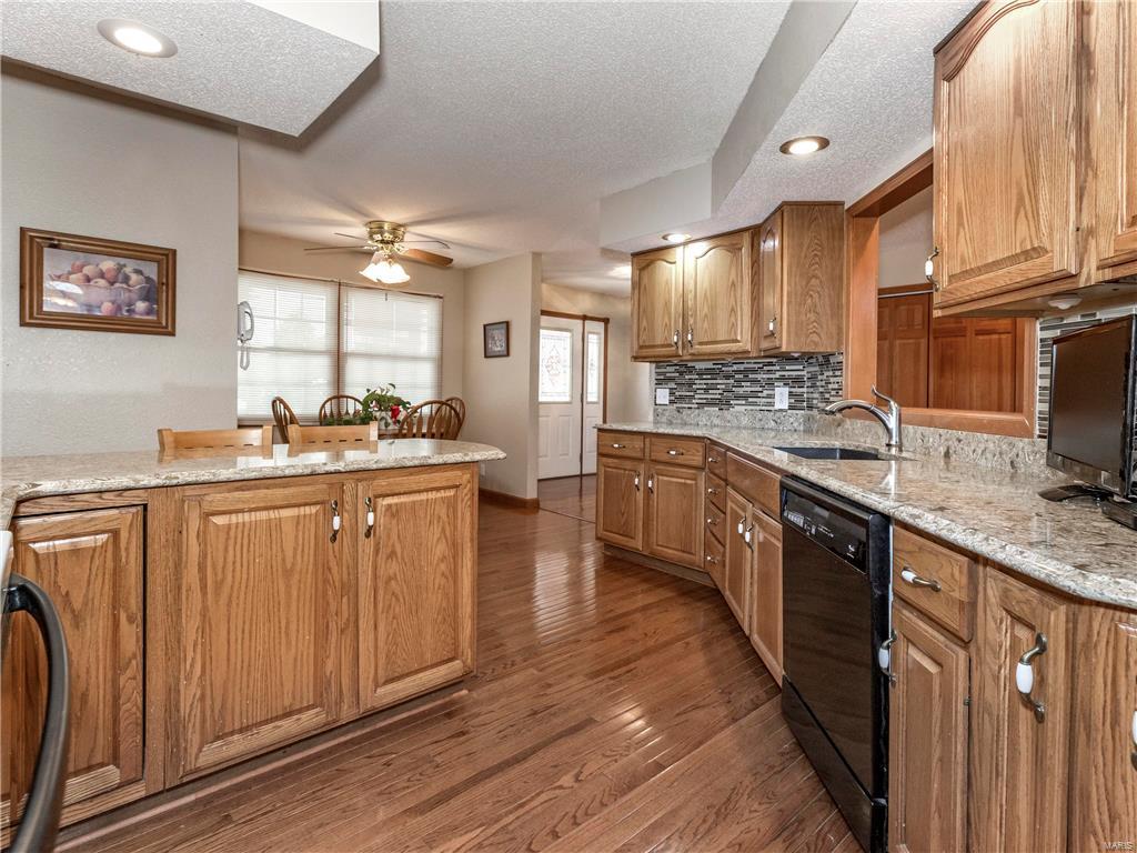 14 Wheat Ridge Collinsville, IL 62234 - Photo 16 of 34 Gallery Image 16