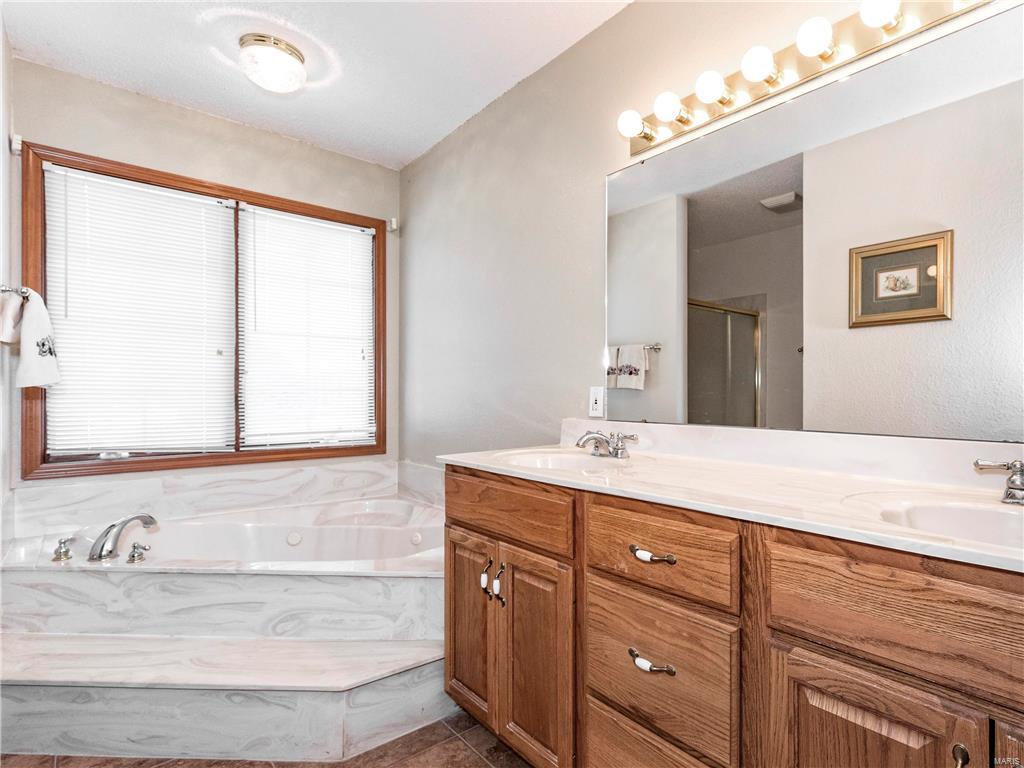 14 Wheat Ridge Collinsville, IL 62234 - Photo 22 of 34 Gallery Image 22