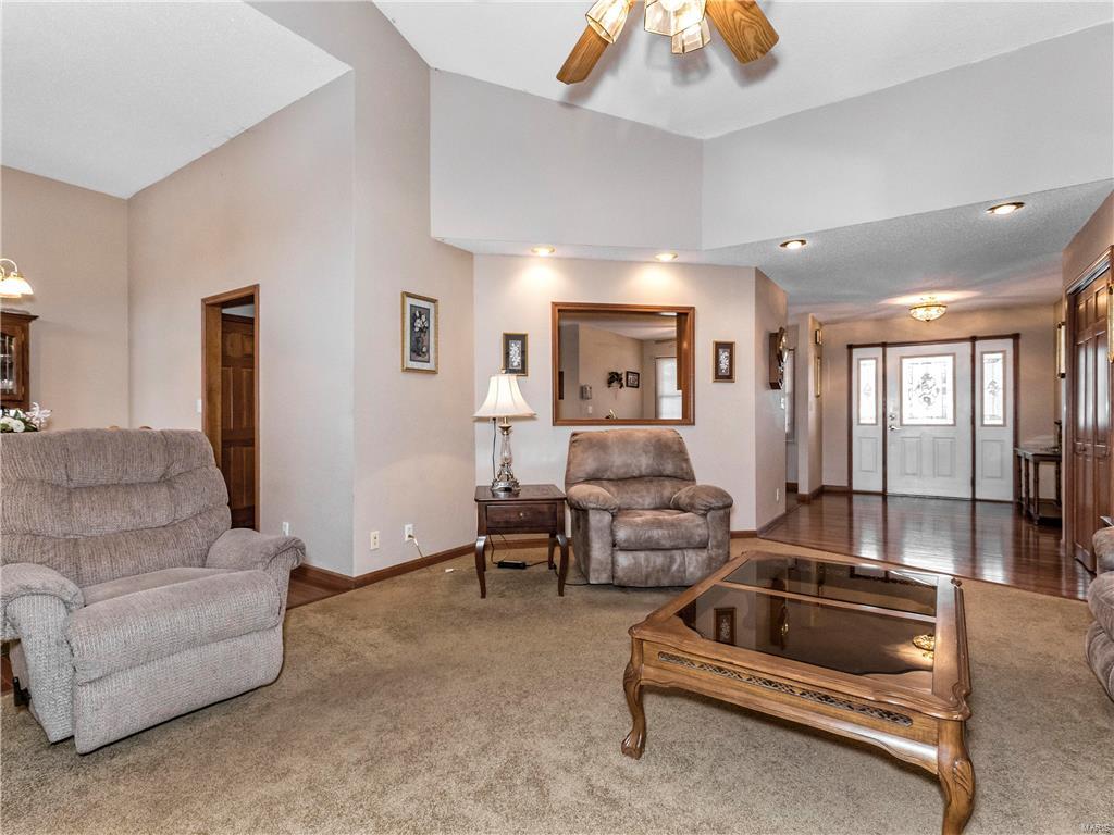 14 Wheat Ridge Collinsville, IL 62234 - Photo 9 of 34 Gallery Image 9