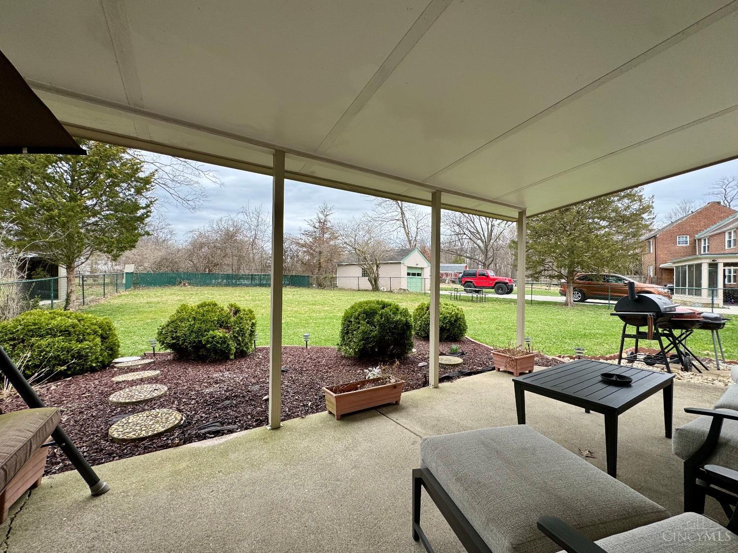 10 Andover Road Greenhills, OH 45218 - Photo 58 of 74
