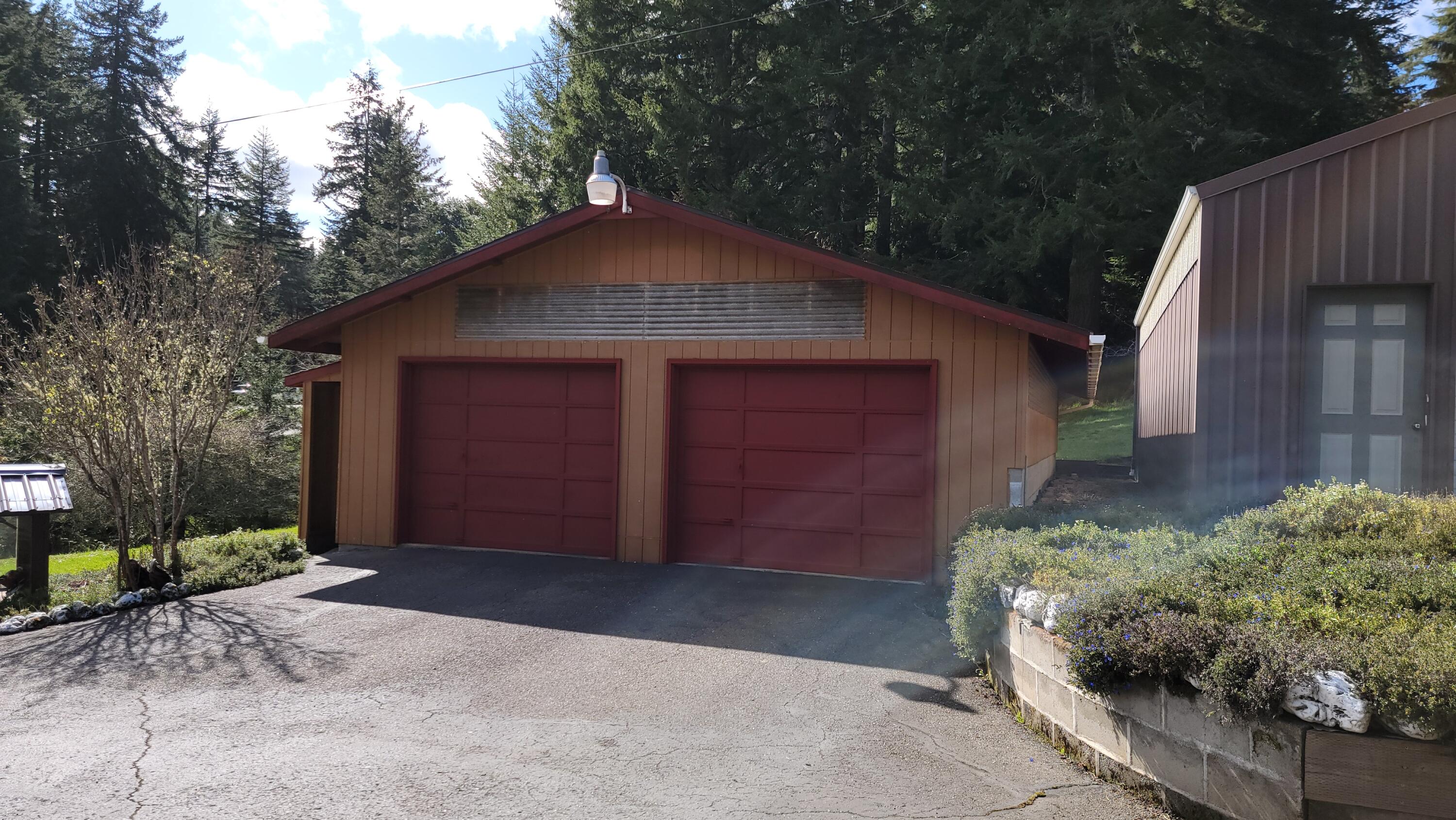 62518 Old Wagon Road Coos Bay, OR 97420 - Photo 8 of 41 20230412_160948