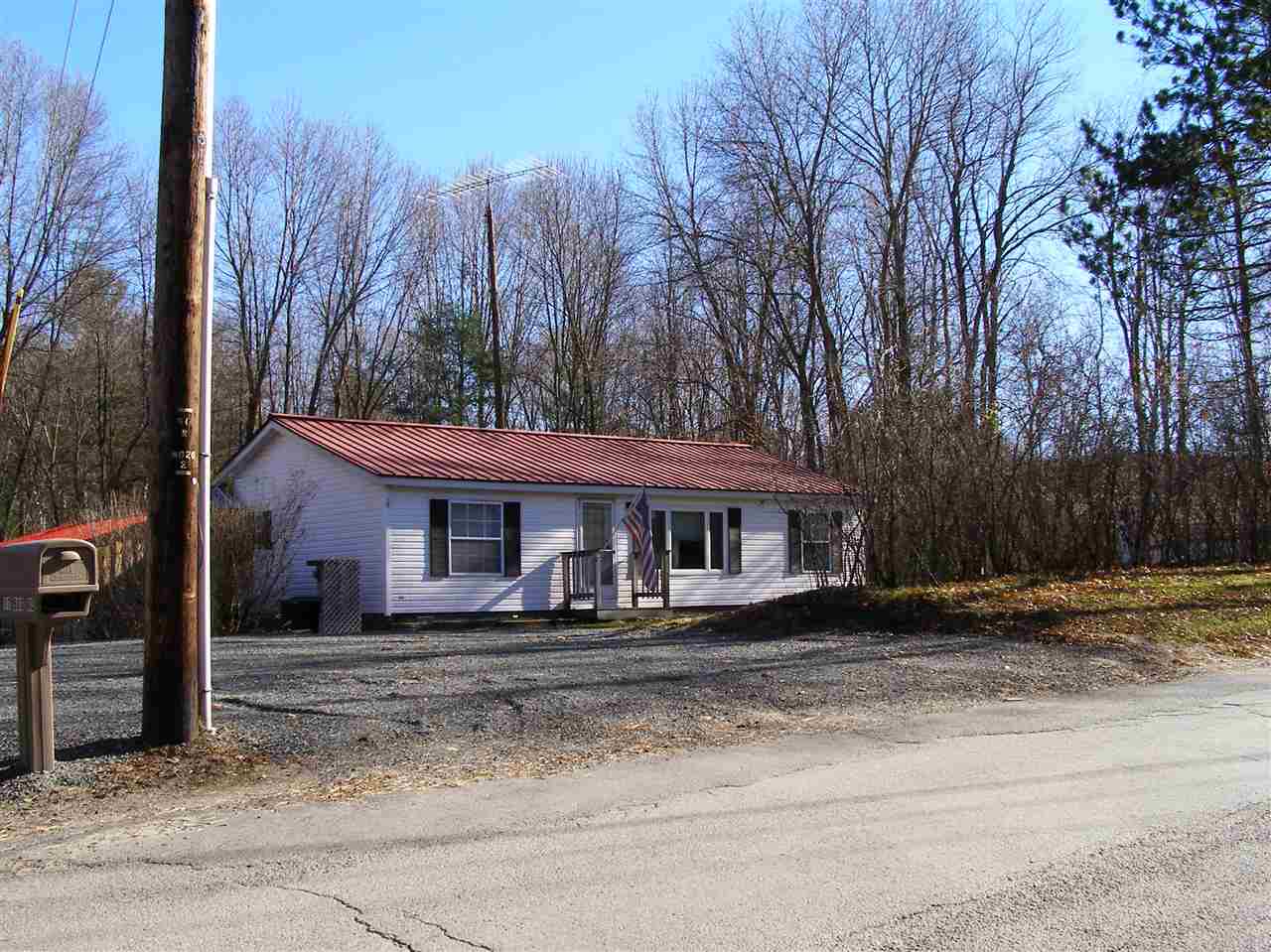 17 Bog Road Enfield, NH 03748 - Photo 2 of 13