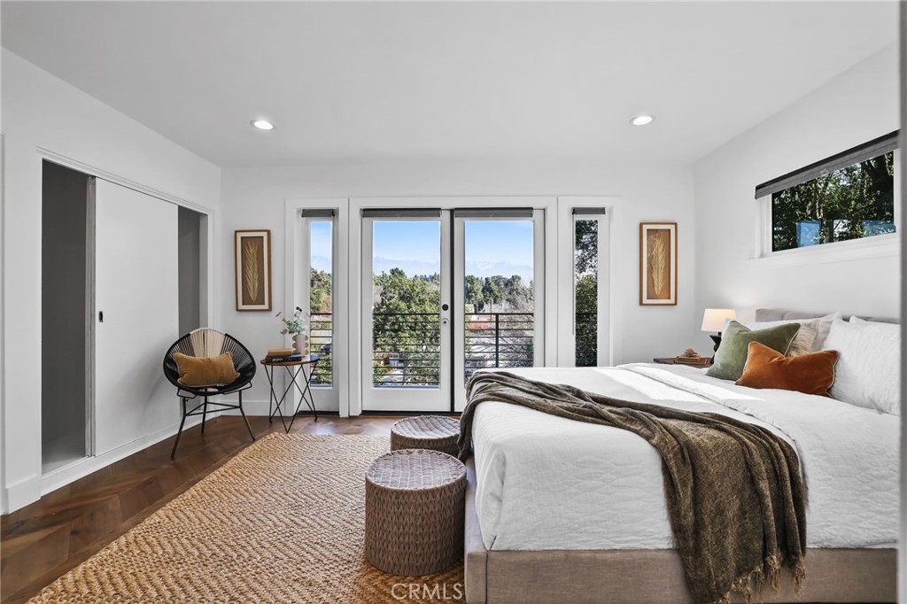 150 Malcolm Drive Pasadena, CA 91105 - Photo 13 of 34