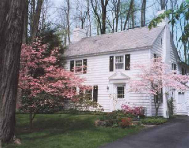 23 Cherry Tree Road Colonie, NY 12211 - Photo 1 of 10 Photo 1