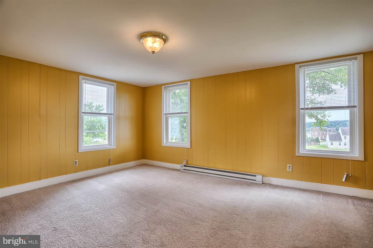 1745 Valley Road Etters, PA 17319 - Photo 22 of 36 Gallery Image 22