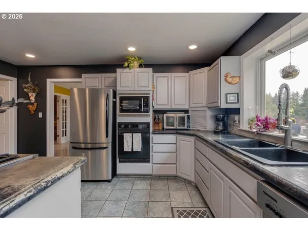 $769,000 | 18 Ramsay Lane, White Salmon, WA 98672