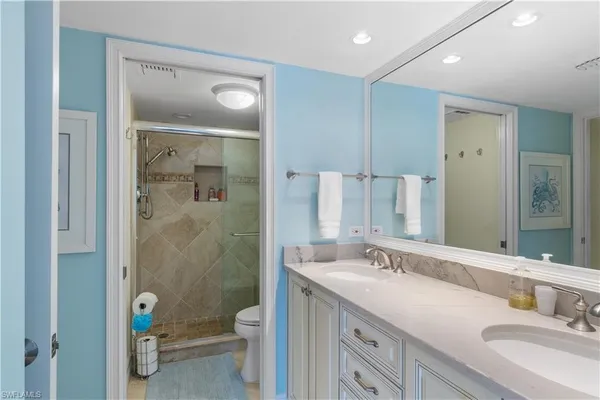 $17,000 | 3443 Gulf Shore Boulevard North, Unit 303, Naples, FL 34103